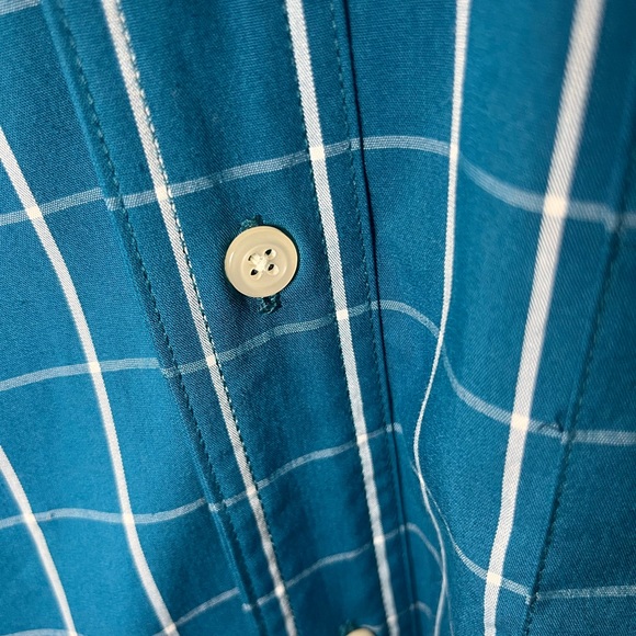 XLT NWOT Men's Chaps Teal and White Checkered Long-Sleeve Button Down Shirt - Picture 5 of 10